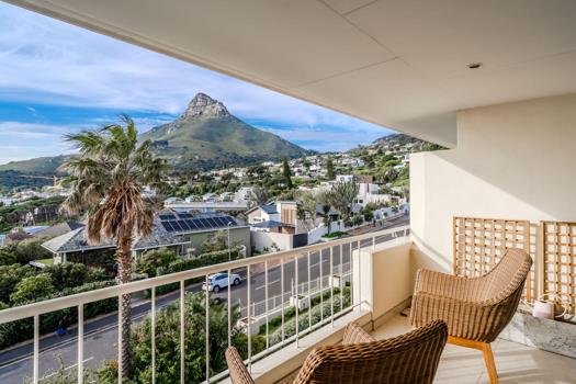2 Bedroom Apartment / Flat to rent in Camps Bay