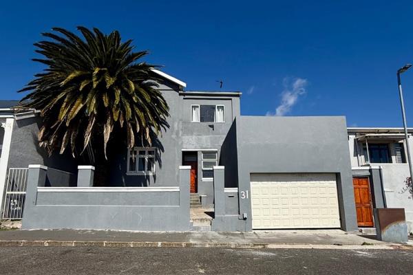 *WALMER ESTATE - Exceptional 11% Yield Investment Opportunity*

*R6,999,000 | 10 Bed + ...