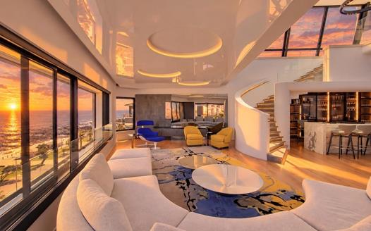 5 Bedroom Apartment / Flat for sale in Sea Point