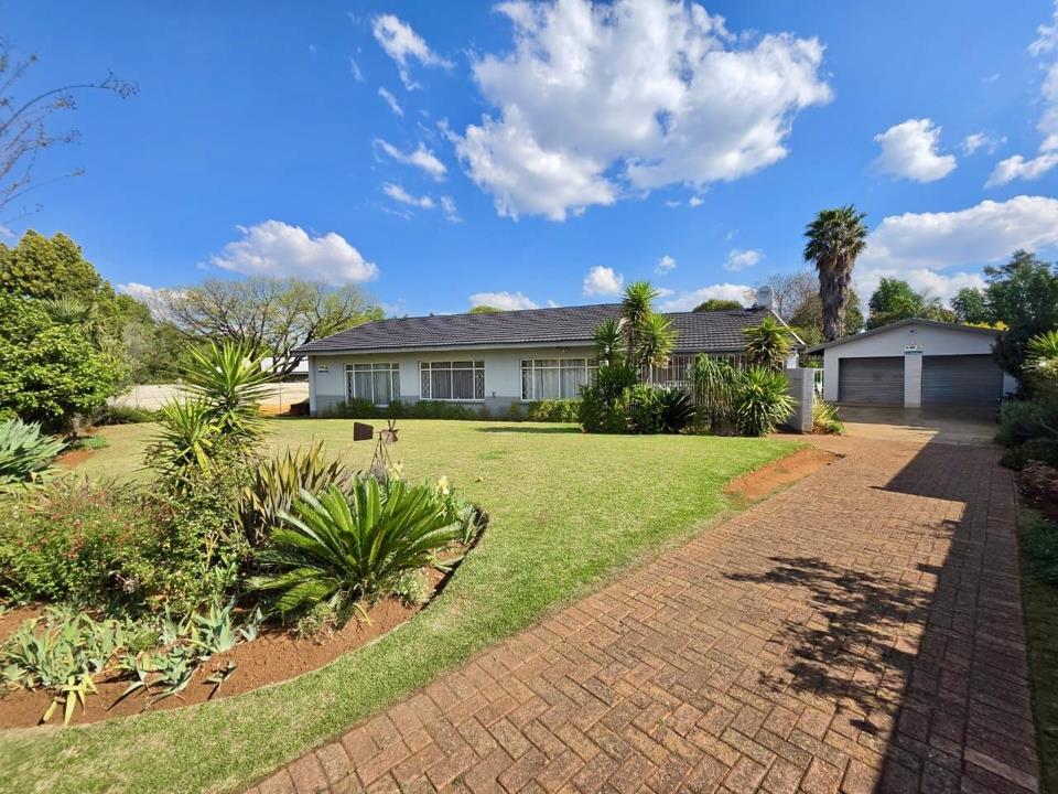 Listing number: P24-117628420, Image number: 1