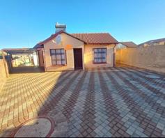House for sale in Lotus Gardens