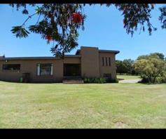 Farm for sale in Kromdraai AH