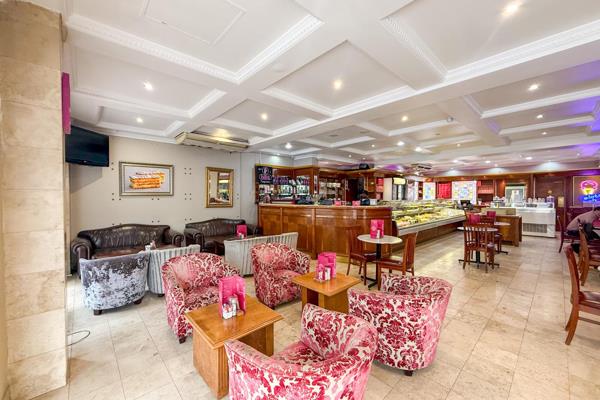 Position your business in the heart of Green Point with this prime 170 m² retail ...