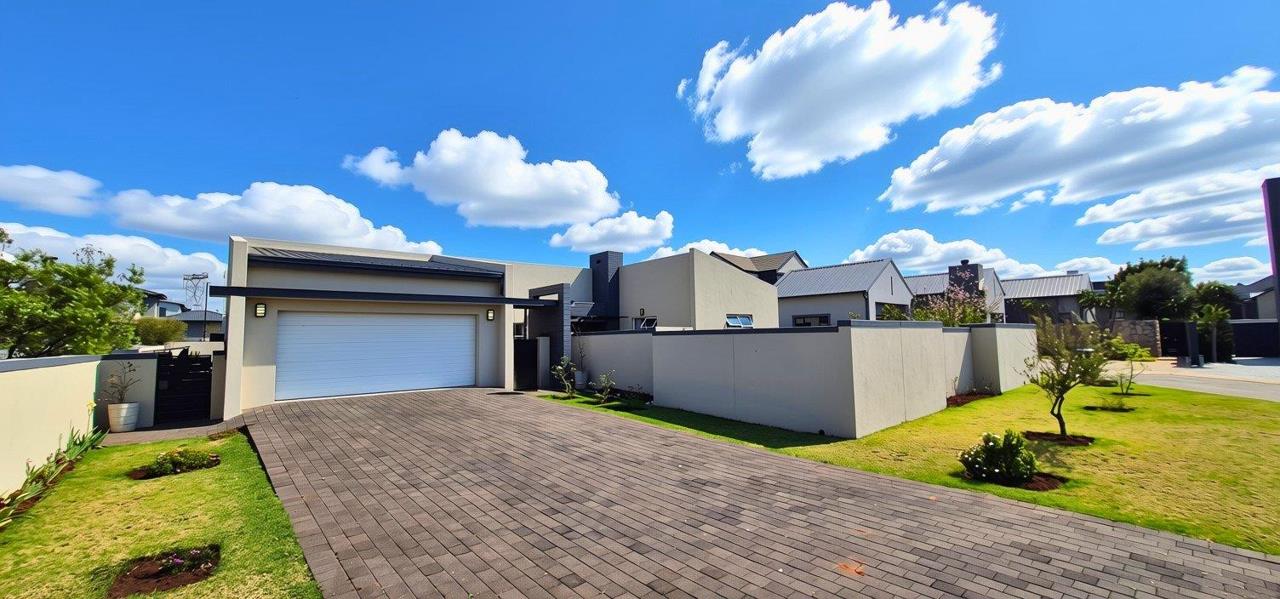 Listing number: P24-117631771, Image number: 1