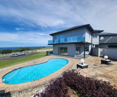 House for sale in Uvongo