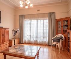 House for sale in Kensington