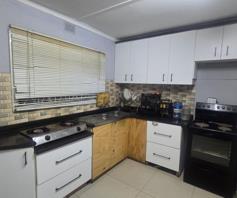 House for sale in Caneside