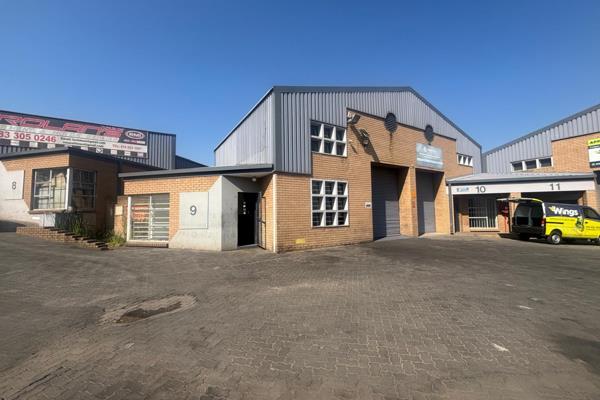177m² Industrial Warehouse To Let in Prime Halfway House LocationPositioned within ...