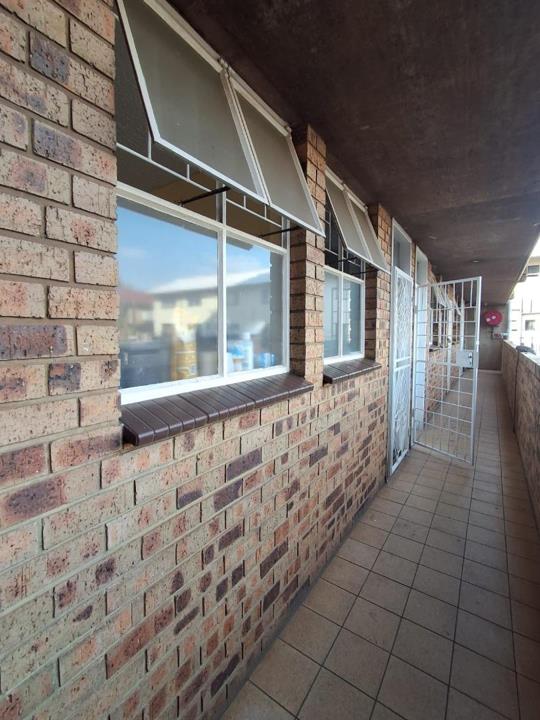 Listing number: P24-117670523, Image number: 3
