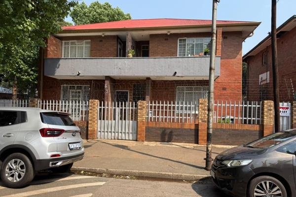 Excellent Investment Opportunity in Mayfair – R2,495,000

An excellent income-generating property situated in the well-established ...