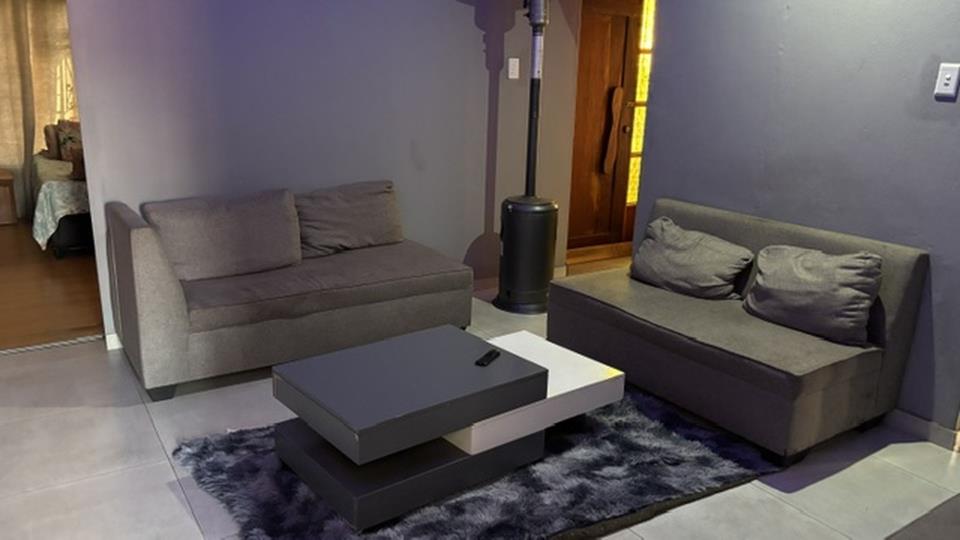 Listing number: P24-117637516, Image number: 2, Image