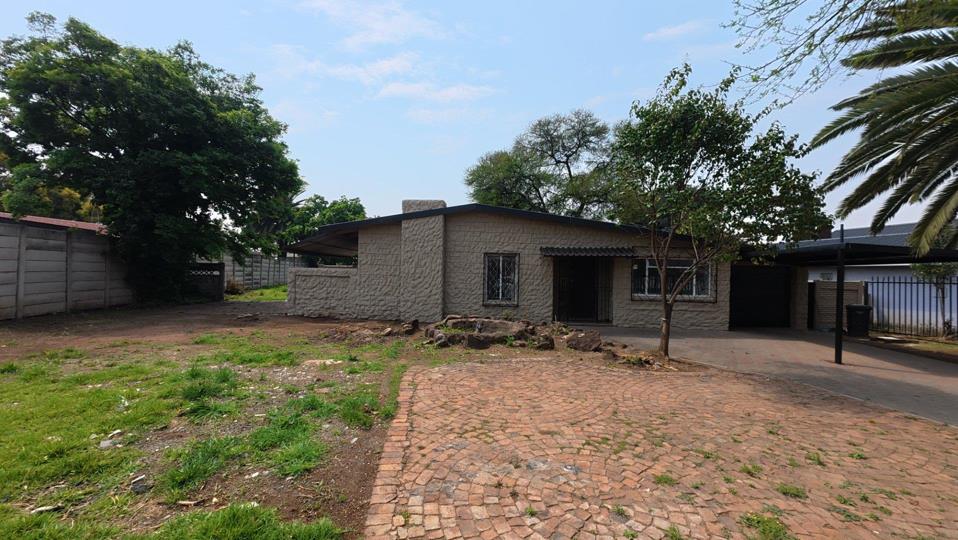 Listing number: P24-117637522, Image number: 2