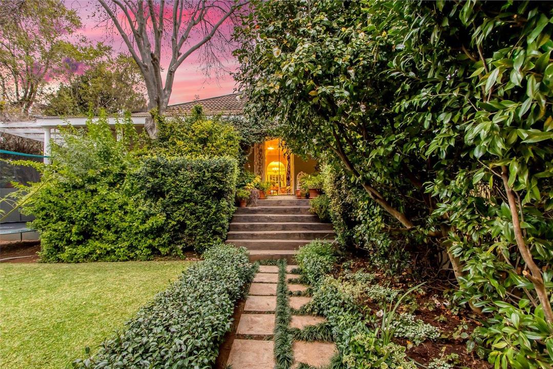 Listing number: P24-117637943, Image number: 1