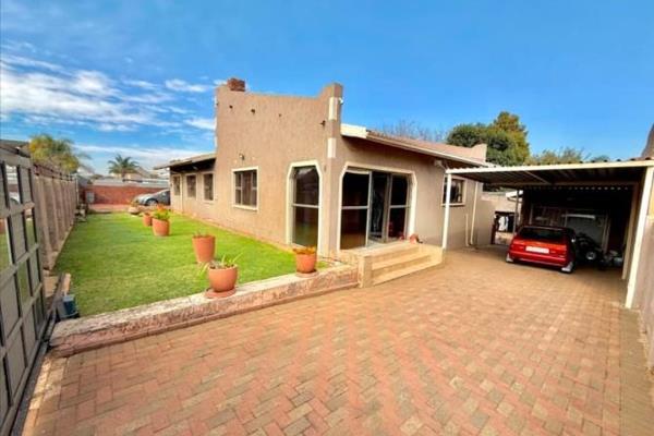 Step into effortless family living and year-round entertaining in this elegant 4-bedroom ...