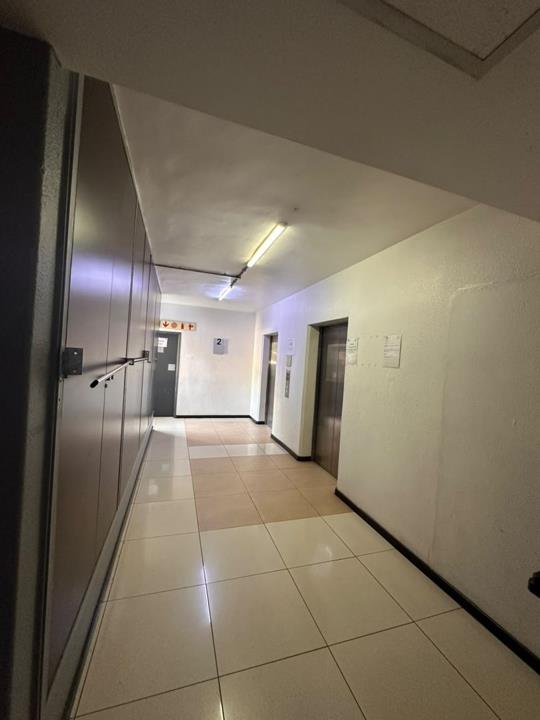 Listing number: P24-117638564, Image number: 2, Image