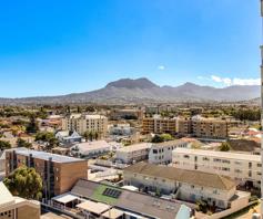 Apartment / Flat for sale in Strand South