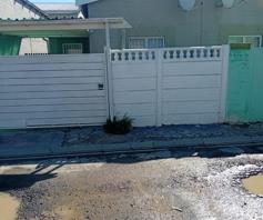 House for sale in Fountain Village
