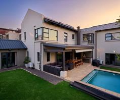 House for sale in Waterfall Country Village