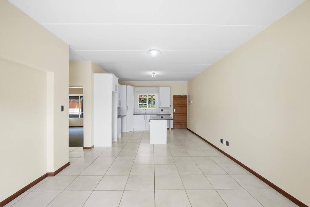 Listing number: P24-117642886, Image number: 1, Image