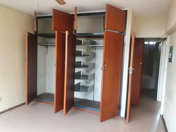Listing number: P24-108837429, Image number: 2, Image