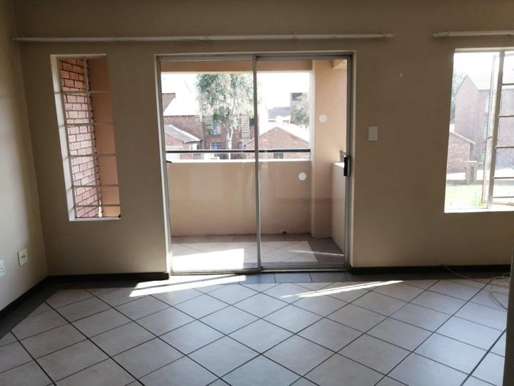 Listing number: P24-113569370, Image number: 2