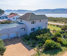 House for sale in Fisherhaven