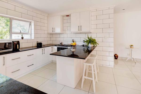 A Home in popular Vierlanden, Durbanville ??

Situated in the sought-after Vierlanden ...