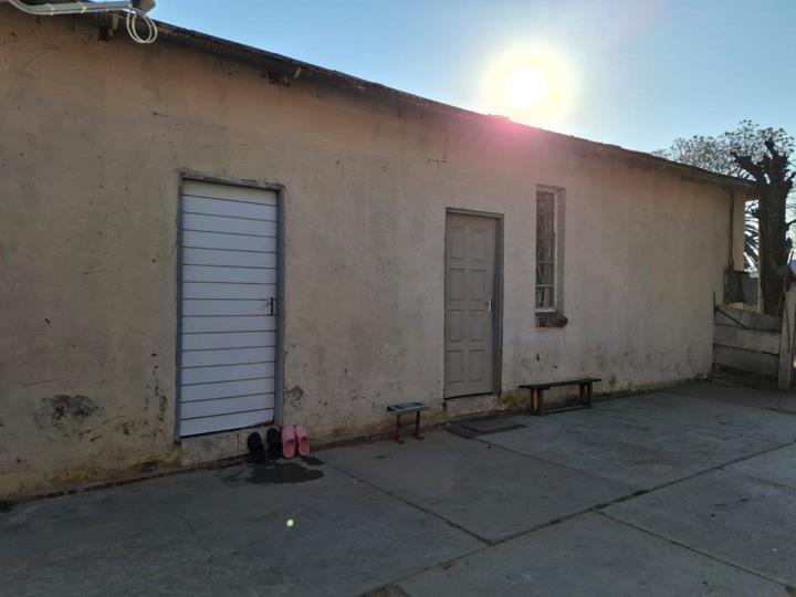 Listing number: P24-117646823, Image number: 2