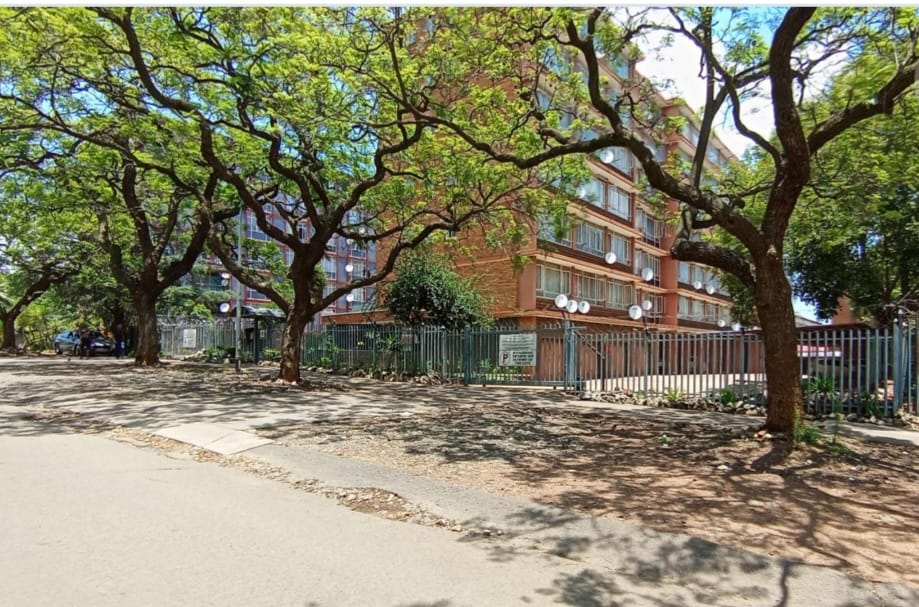 Listing number: P24-117647573, Image number: 1