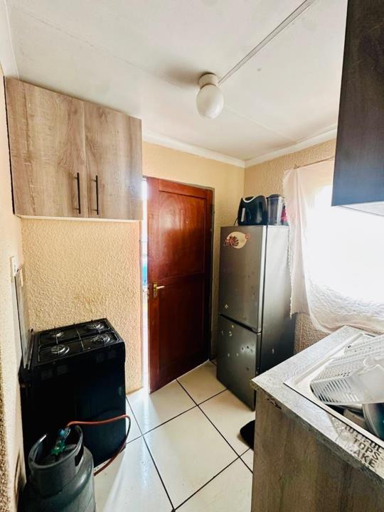 Listing number: P24-117647900, Image number: 2