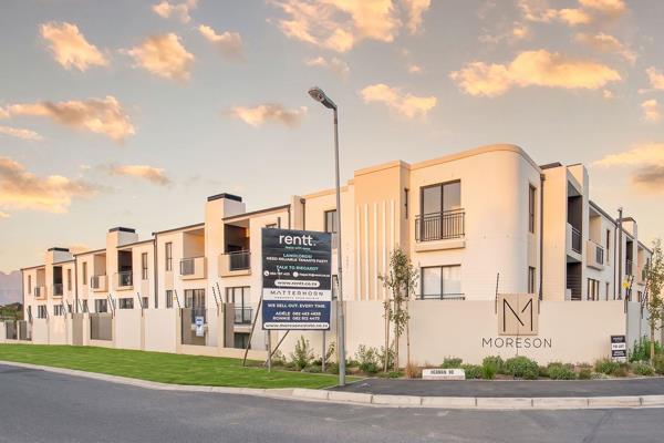 Set on the ground floor within secure Moreson Estate, this modern 2-bedroom apartment ...