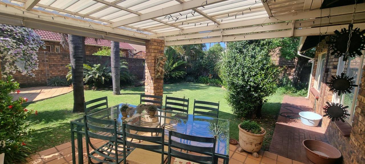 Listing number: P24-117649247, Image number: 1