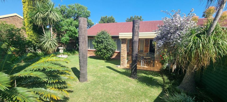 Listing number: P24-117649247, Image number: 2
