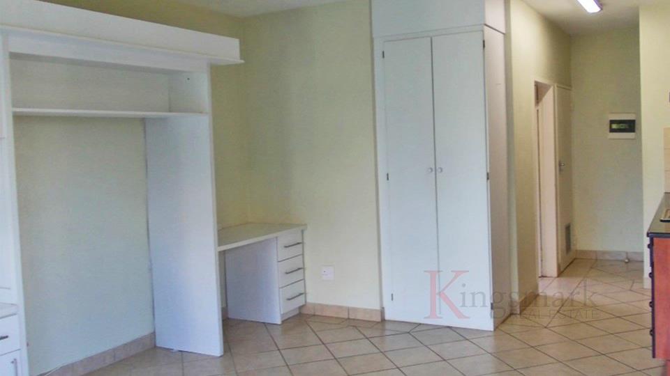 Listing number: P24-109192759, Image number: 2