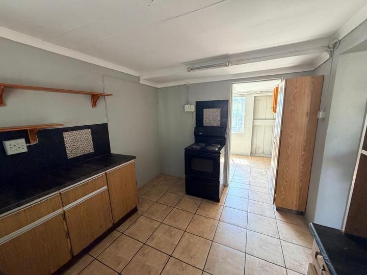 Listing number: P24-117651673, Image number: 2