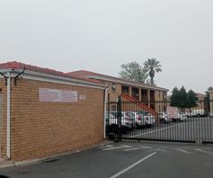 Apartment / Flat for sale in Oakglen