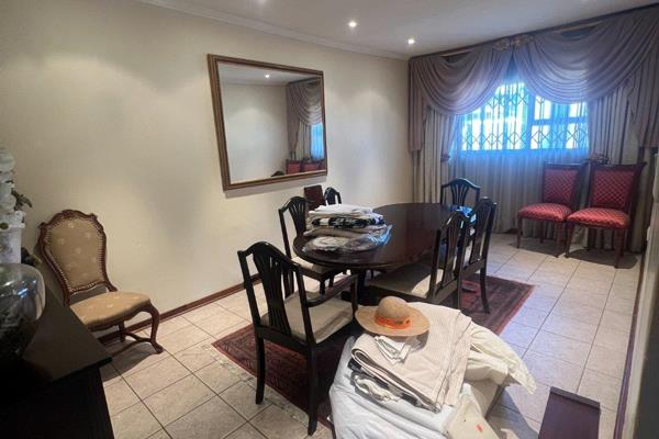 New Release
3 Bedroom, 2 bathroom Simplex home situated in Sovereign Parks ...