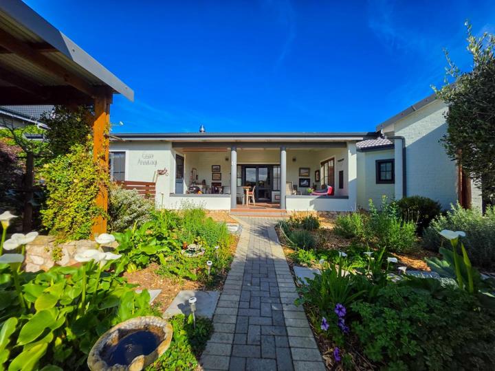 Listing number: P24-117654403, Image number: 2