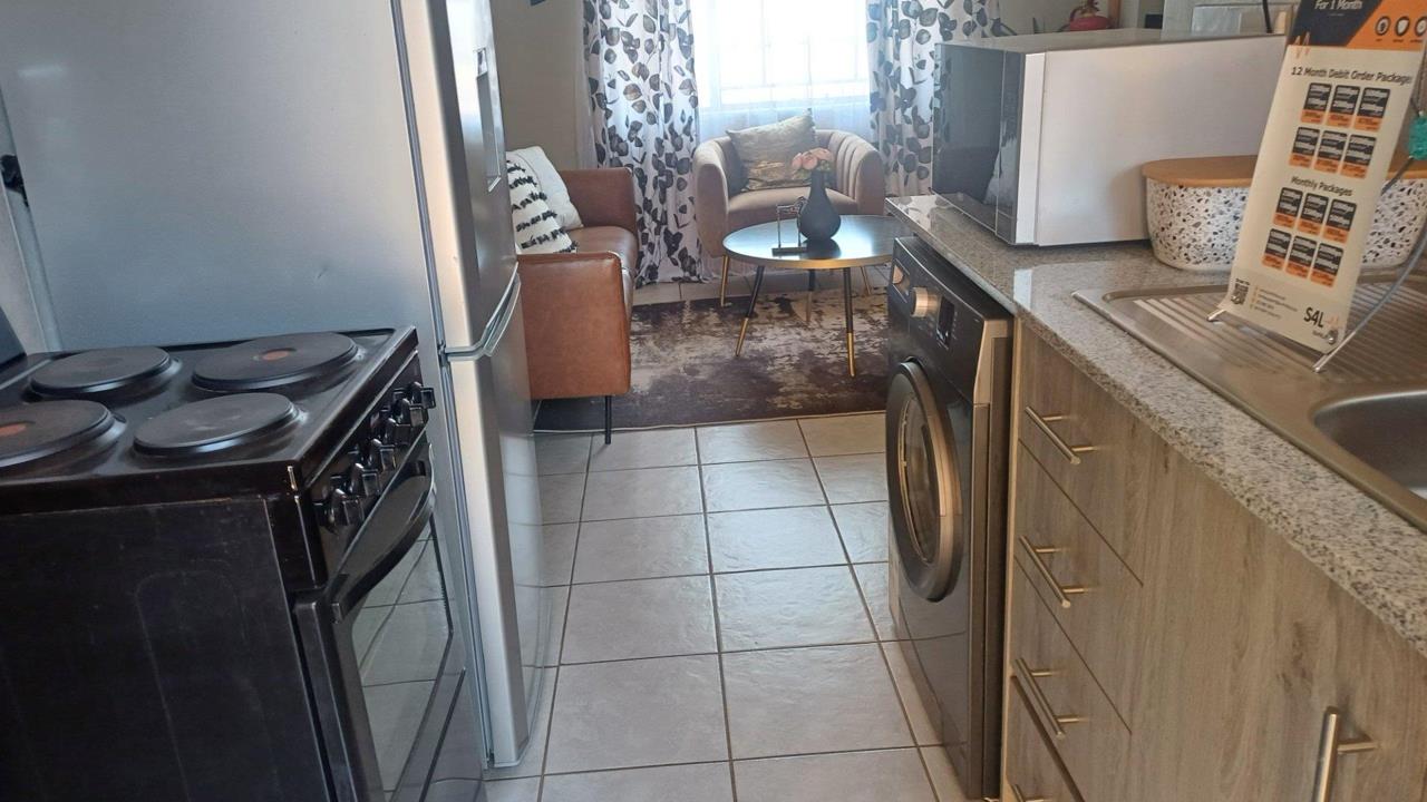 Listing number: P24-117654410, Image number: 1
