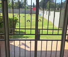 Townhouse for sale in Roodekrans
