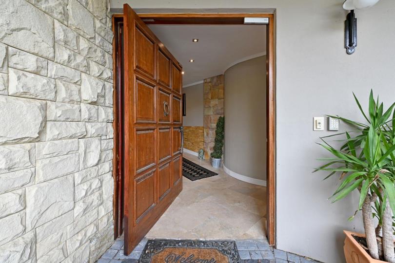 Listing number: P24-117655148, Image number: 2, Image