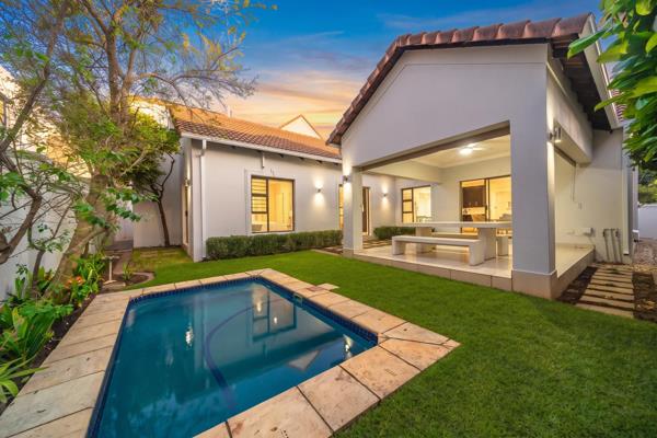 Set within the secure Broadacres Country Estate, this beautifully positioned 3-bedroom home offers 230m² of comfortable living ...