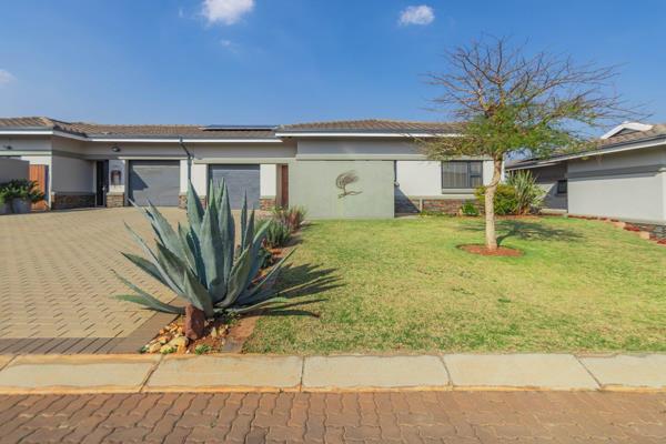 Owner asking R2 295 000, only considering offers above R1 999 000
Where luxury, comfort ...