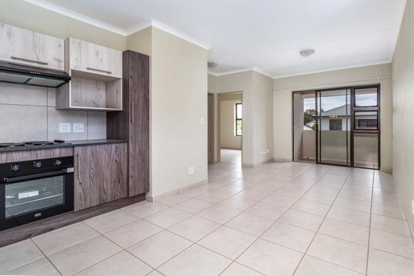 MOVE-IN SPECIALS:

-ZERO application fee, save R300

-A free pizza and cooldrink on us ...