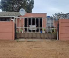 House for sale in Bonteheuwel