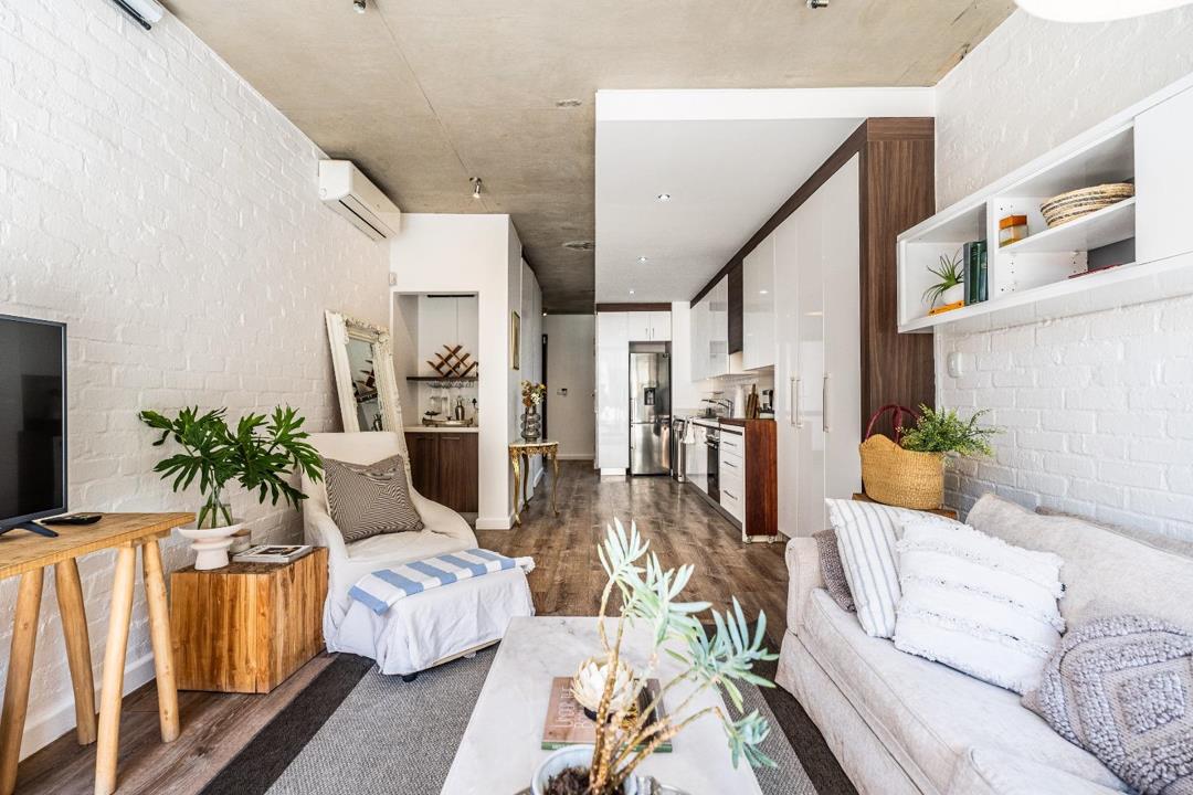 Listing number: P24-117659119, Image number: 1
