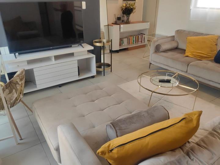Listing number: P24-117659307, Image number: 3
