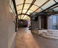 House for sale in Zondi