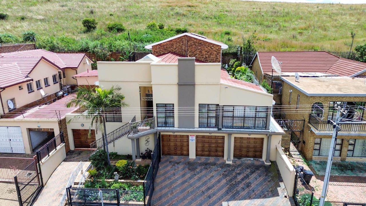 Listing number: P24-117659919, Image number: 1, Image