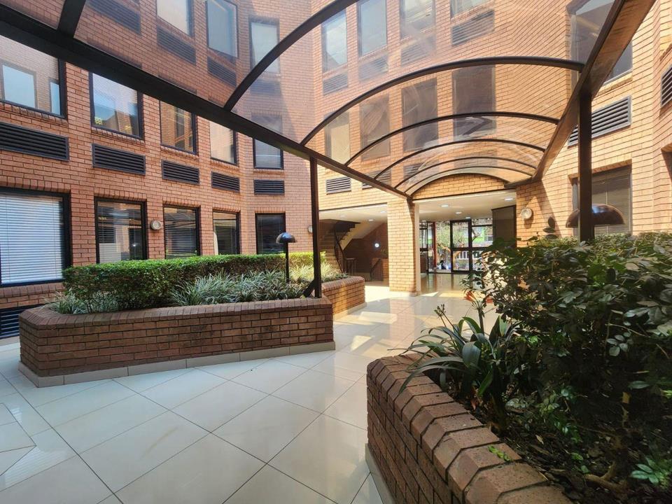Listing number: P24-117663858, Image number: 1, Image